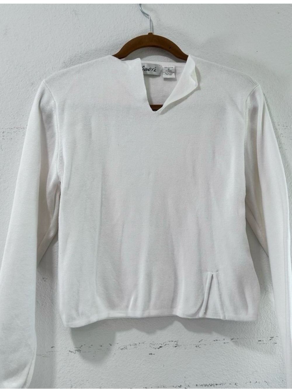Amore White Knitting Top V-neck White White V-Neck Lightweight Sweater